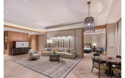 Mandarin-Oriental-Jumeirah-Two-Bedroom-Premier-Sea-View-Suite-Living-Room