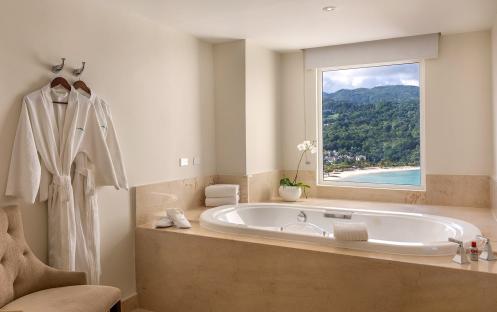 Moon Palace Jamaica - Presidential Suite Two Bedroom Washroom
