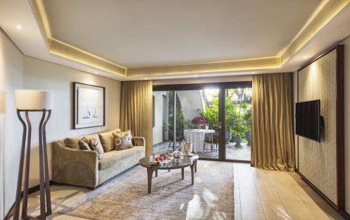 Mauritius - Royal Palm Beachcomber Luxury - Romance Suite Living