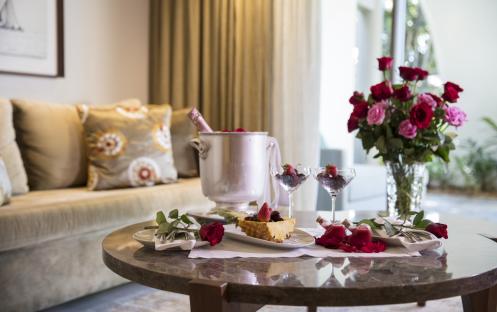 Mauritius - Royal Palm Beachcomber Luxury - Romance Suite Treats