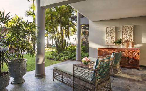Mauritius - Royal Palm Beachcomber Luxury - Romance Suite Outdoor seating