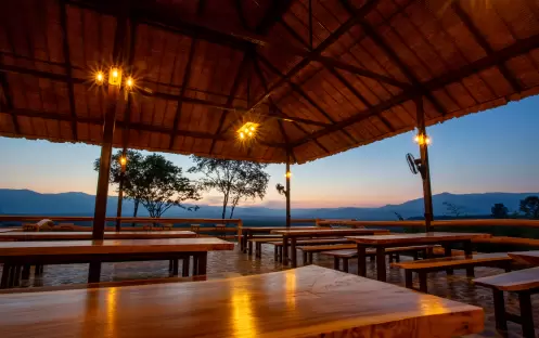 The Bush Camp_Restaurant Evening View The Bush Camp_Restaurant Evening View