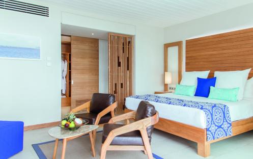 Paradis Beachcomber Golf Resort & Spa - Rooms - ﻿Two Bedroom Paradis Family Suite Beachfront 1