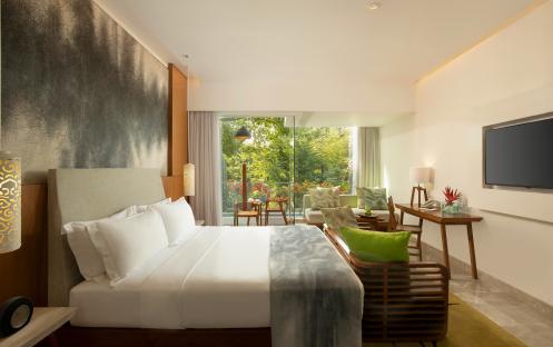 Maya Sanur Resort & Spa - Wonderful Garden View - One-king-bed