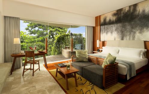 Maya Sanur Resort & Spa - Impressive Nest Suite - One-king-bed