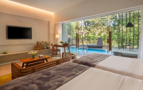 Impressive Lagoon Pool Suite  - Interior-two-double-beds