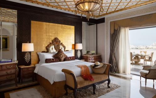 Jumeirah-Zabeel-Saray-Grand-Imperial-Suite-Bedroom