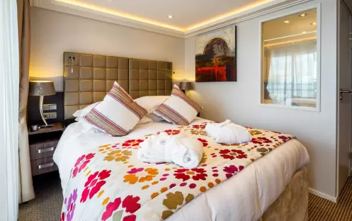 AmaWaterways AmaMora Accommodation BB 2 AmaWaterways AmaMora Accommodation BB 2