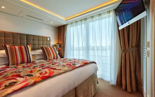 AmaWaterways AmaSerena CAT Suite 1 AmaWaterways AmaSerena CAT Suite 1