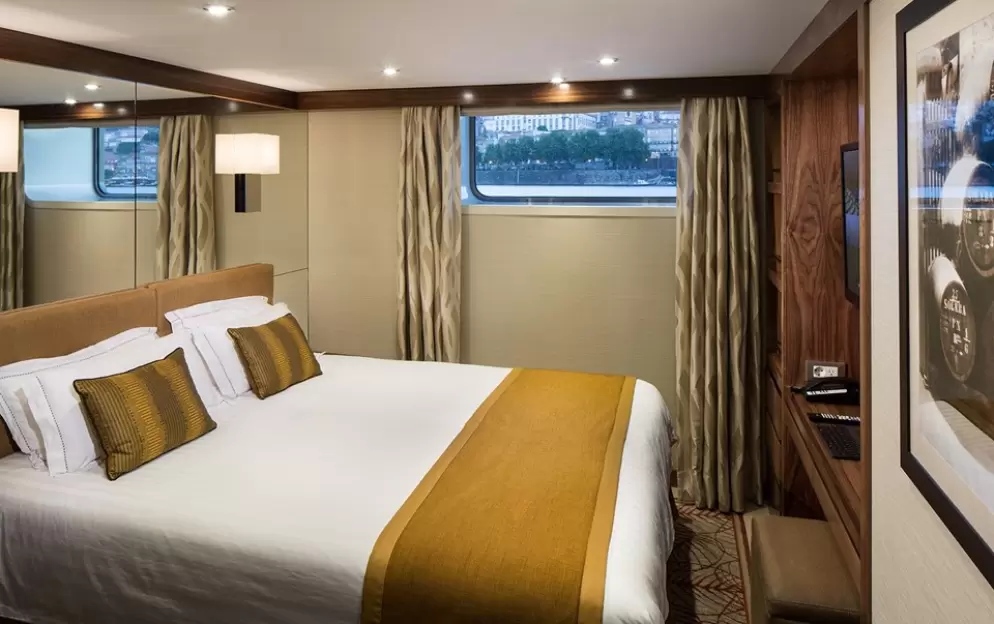 Cat E Staterooms