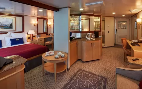 Cunard Queen Elizabeth Accommodation Penthouse Suite