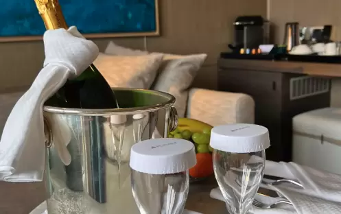 Deluxe Suite Le Boreal PONANT 2