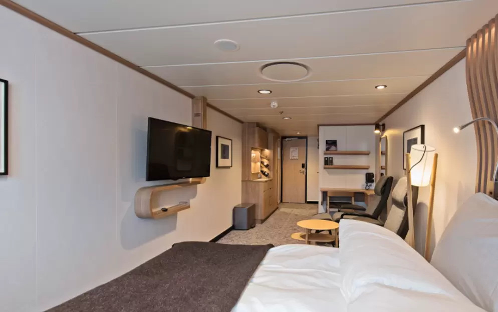 Arctic Superior | Outside cabin - Lower/middle decks