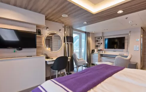 Hurtigruten - MS Roald Amundsen - Expedition Suite MC 1