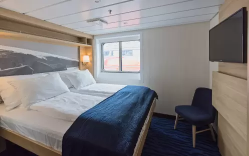 Hurtigruten Expeditions MS Spitsbergen P2D - Credit - Agurtxane Concellon and Hurtigruten 0