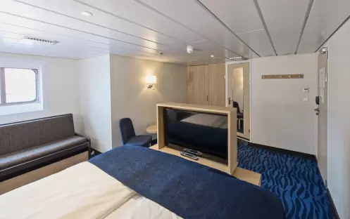 Hurtigruten Expeditions MS Spitsbergen Q3 - Credit - Agurtxane Concellon and Hurtigruten 2
