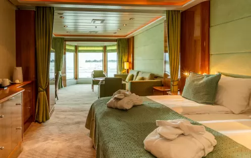 Hurtigruten MS Maud Expedition Suite MG 0