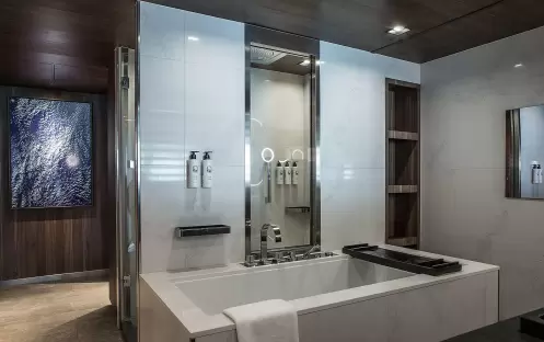 Ponant Le Commandant Charcot Suite Duplex 5