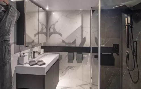 Scenic Eclipse Verandah Suite Bathroom