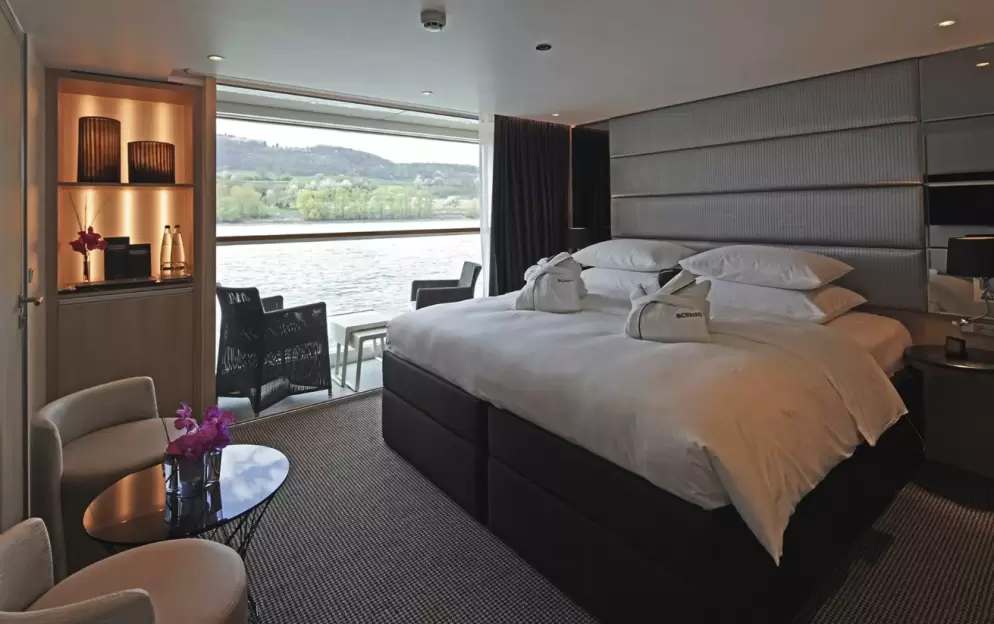 Junior Balcony Suite