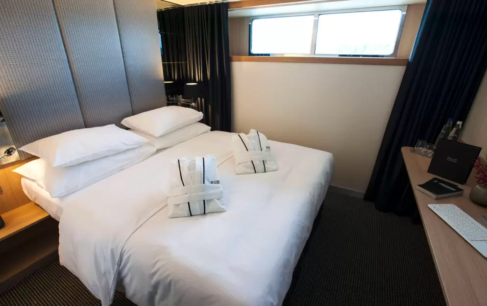 Standard Suite