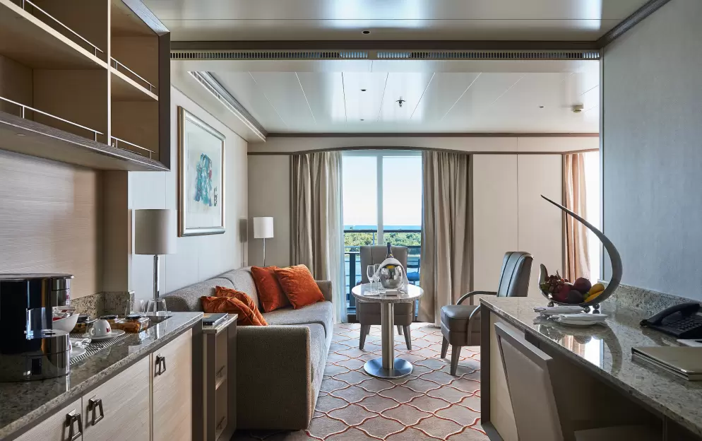 Silver Suite