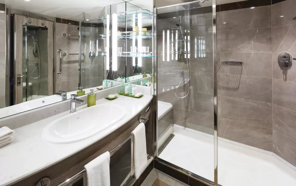 Classic Veranda Suite
