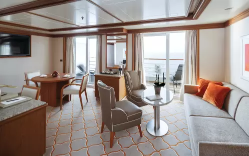 Silversea - Silver Spirit - Accommodation - Silver Suite 5