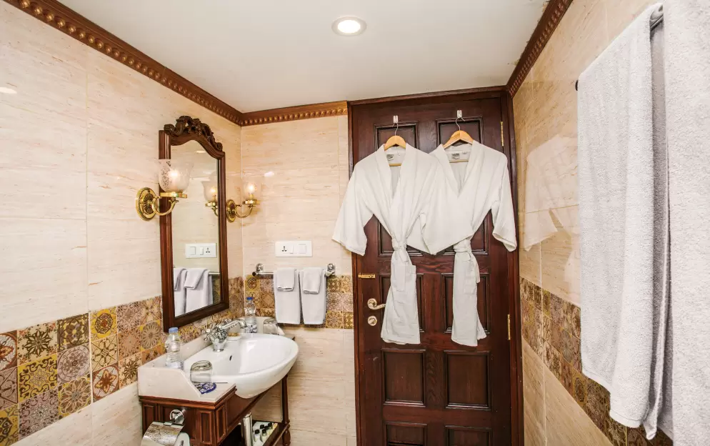 Signature Suite