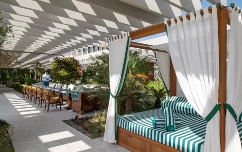 The Ned Doha - Ned's Club Pool Seating