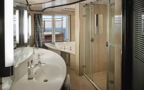 NCL Pride of America Deluxe Owners Suite with Large Balcony 2