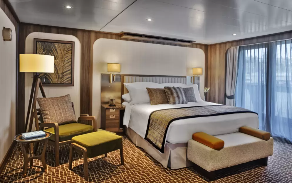 Signature Suite