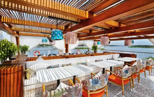 AmaWaterways AmaLilia AmaDahlia Chefs Al Fresco AmaWaterways AmaLilia AmaDahlia Chefs Al Fresco
