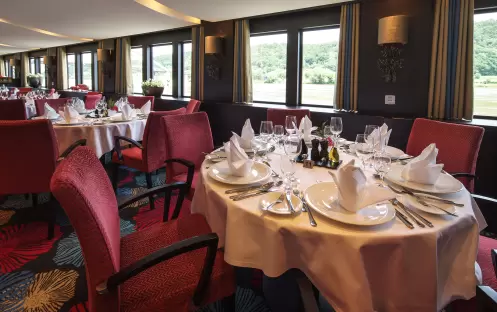 AmaWaterways VIOLA_dining AmaWaterways VIOLA_dining