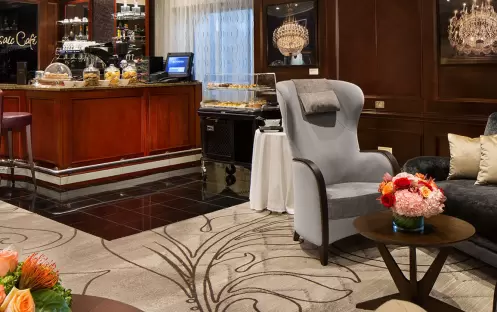 Azamara Cruises Mosaic Cafe