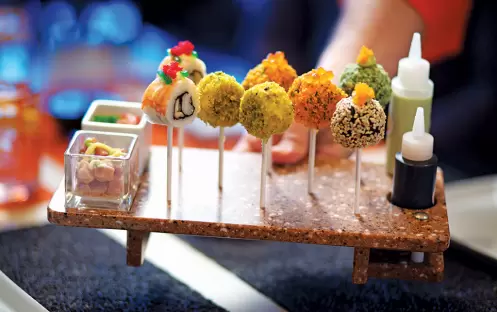 Celebrity Cruises - Celebrity Summit - Qsine