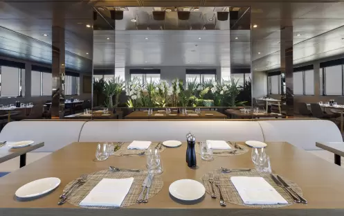 Emerald Cruises Azzurra-Sakara ECYC_La_Cucina_Dining_006