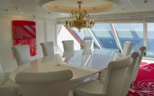Oceania Cruises Privee 1