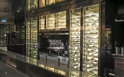 Scenic Eclipse - Elements Wine Bar - 2