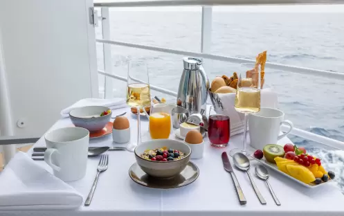 Swan Hellenic SH Minerva Balcony Breakfast Detail 2-large