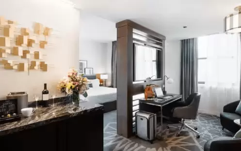 1 King Bed Corner Studio
