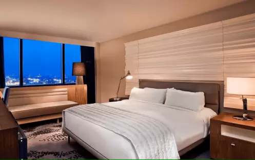 Le Meridian New Orleans - Classic Room