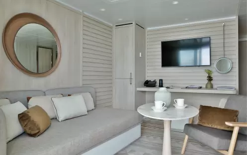 Ponant Le Dumont d-Urville Privilege Suite 8 Ponant Le Dumont d-Urville Privilege Suite 8