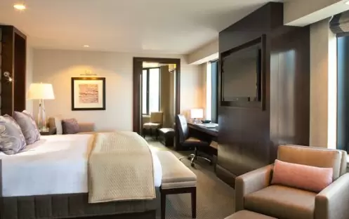 Presidential Suite Living
