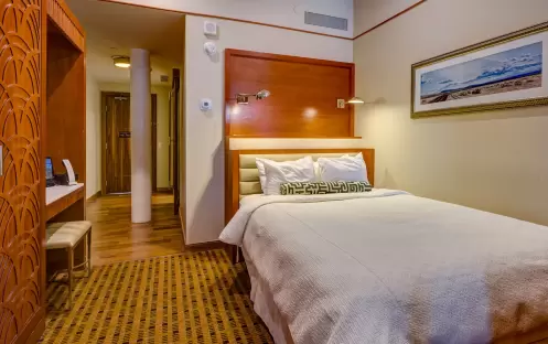 Pullman Guest Rooms