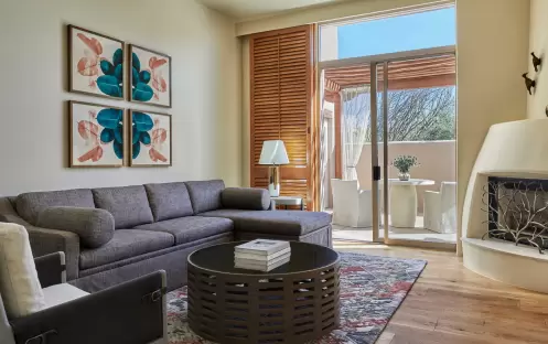 Oasis Plunge Pool Suite One Bedroom