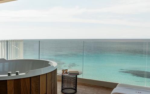 Ocean Suite Sea View with Terrace Tub