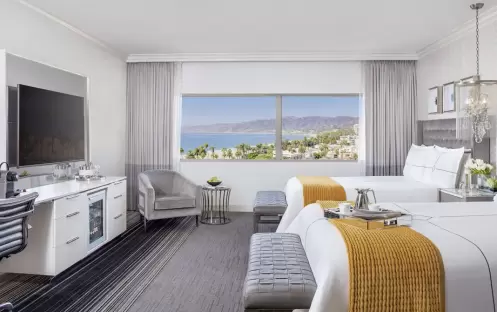 Premier Double Queen Guestroom Double Premier Double Queen Guestroom Double