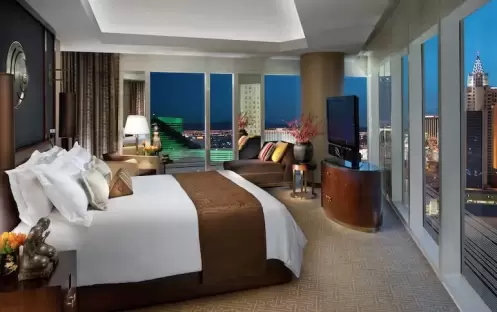 Penthouse Panorama View Suite-One King Penthouse Panorama View Suite-One King