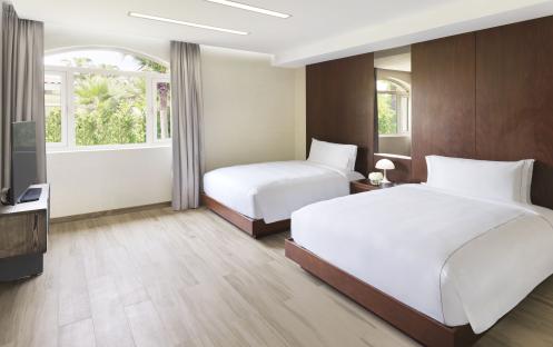 Rabdan Villa Twin Bedroom - The Ritz-Carlton Abu Dhabi, Grand Canal